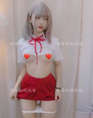 美女被虐故事_DVD在线手机播放
