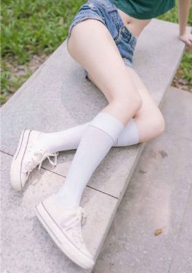 男人用嘴添女人私密视a片_加长未删减版在线观看