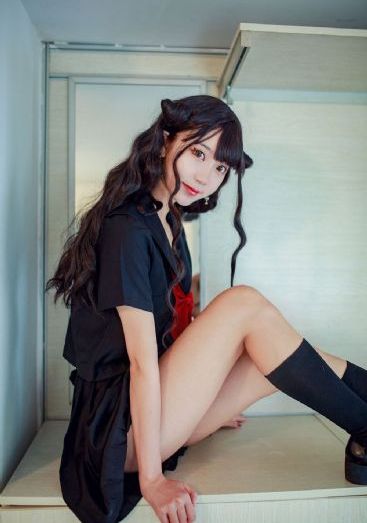 欧美黑色丝袜_剧情片在线视频播放