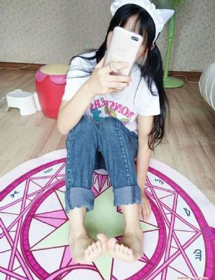 女主每天都在求脔快穿h_720免费观看