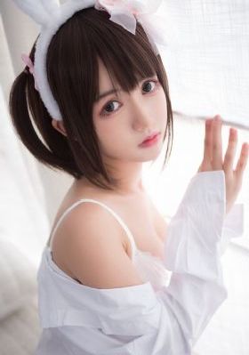 欧美香奈儿模特壁纸_在线完整观看