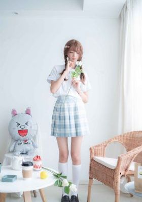 亚洲欧美自拍明星换脸_BD英语在线观看电视